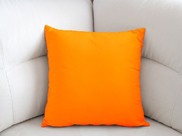 Bavlněný povlak na polštář - sytě oranžová