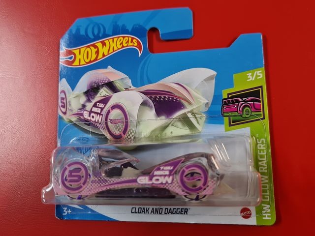 Hot Wheels angličák Cloak and Dagger, HW Glow Racers 3/5