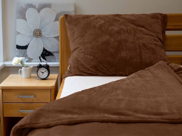 Mikroflanelové povlečení - hnědá