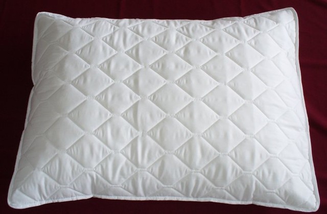 Prošívaný povlak na polštář 40x60 cm